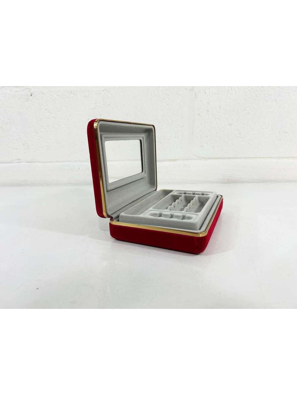 Vintage Red Velvet Jewelry Box Mele Style Travel Case for Rings Earrings 1980s